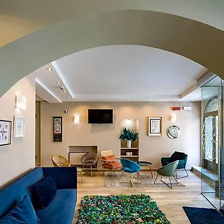 Posta Panoramic מלון אסיסי